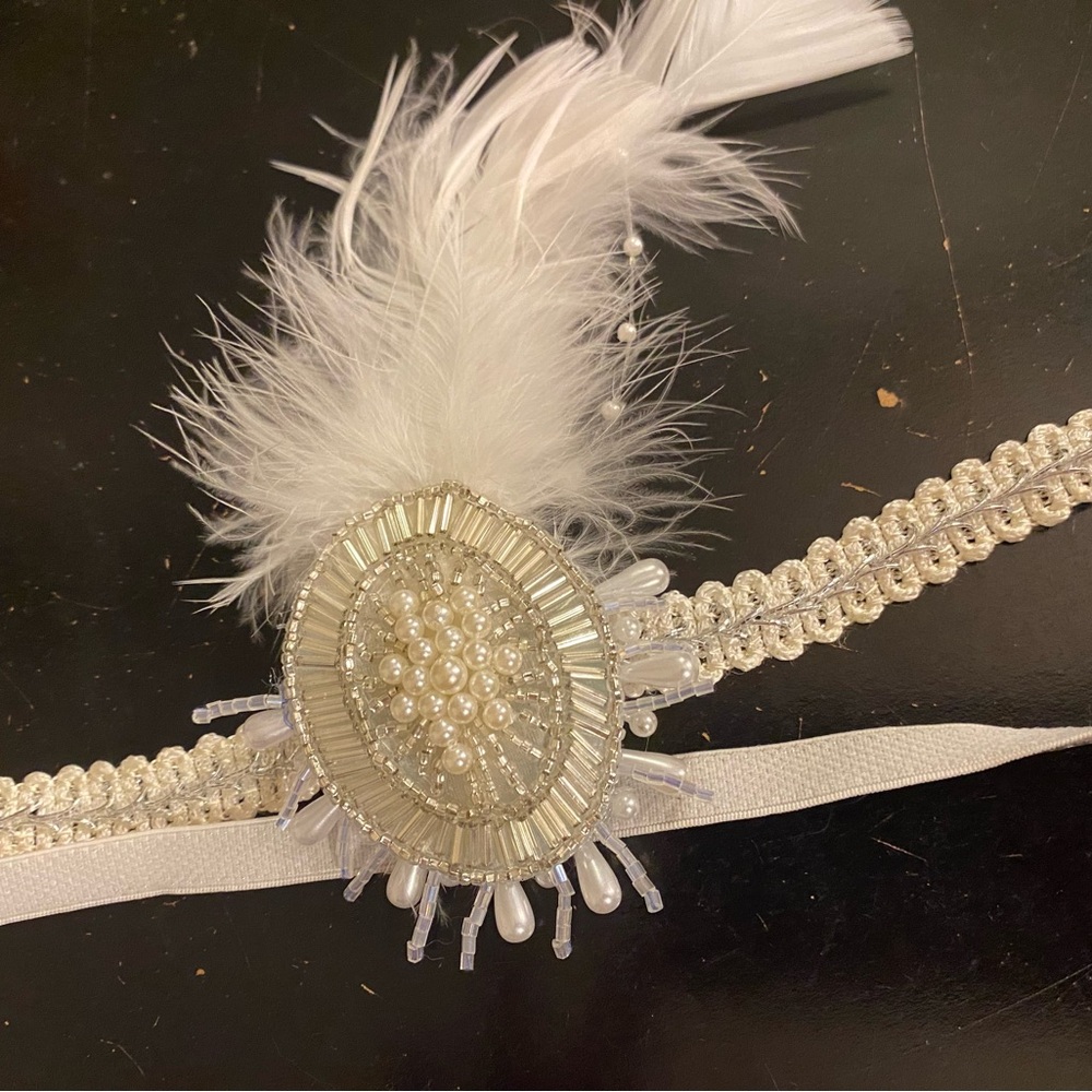 Elegant White Feather Headband